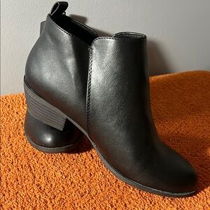 Women's Black Ankle Boots